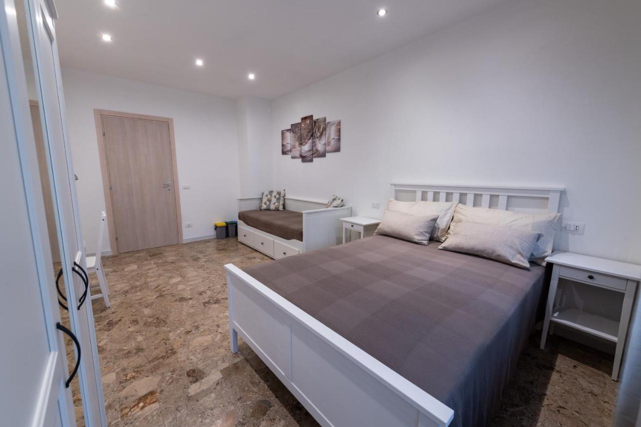 Apartmán Casa Rosa Beige E Blu Řím Exteriér fotografie
