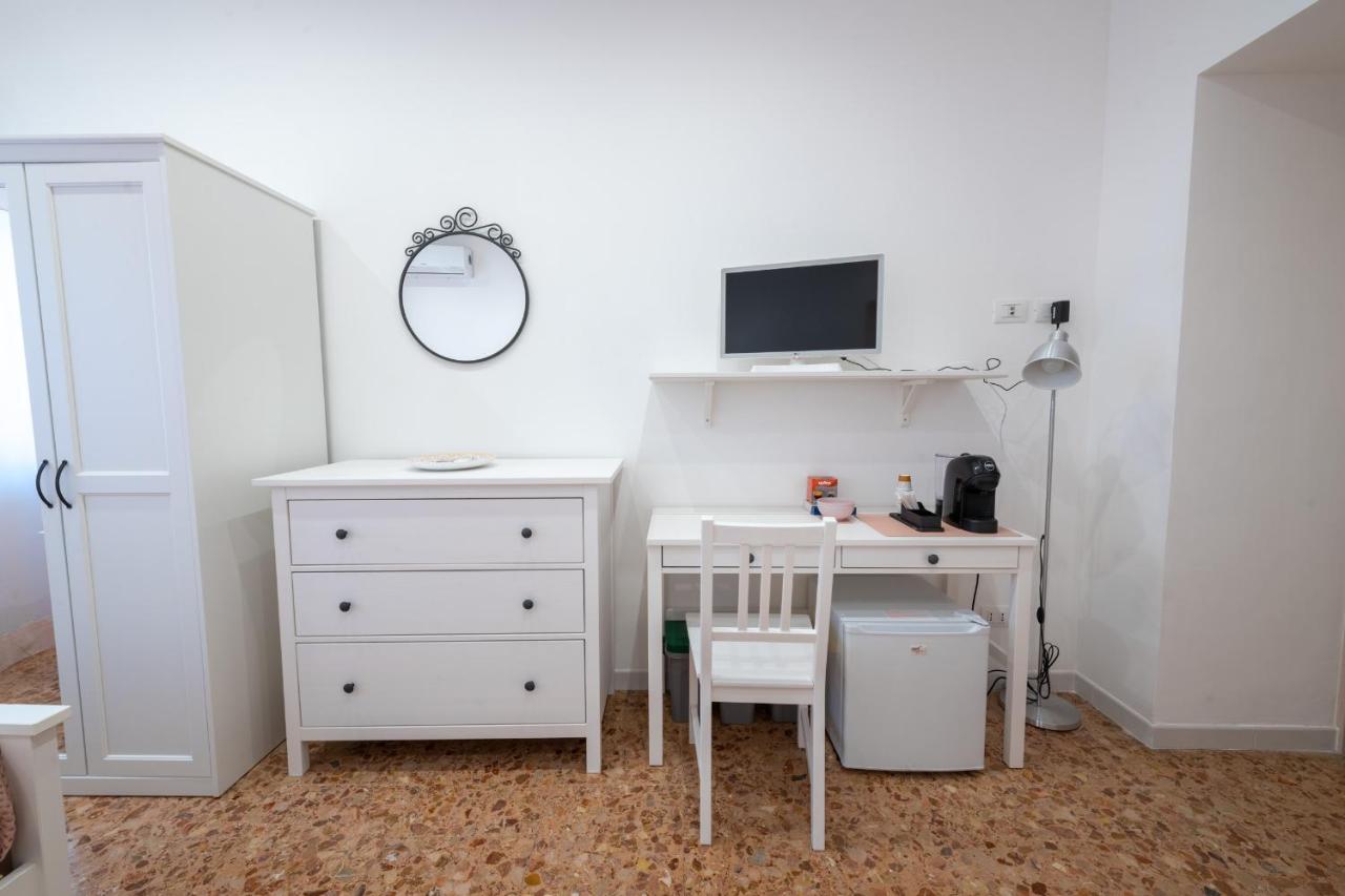Apartmán Casa Rosa Beige E Blu Řím Exteriér fotografie