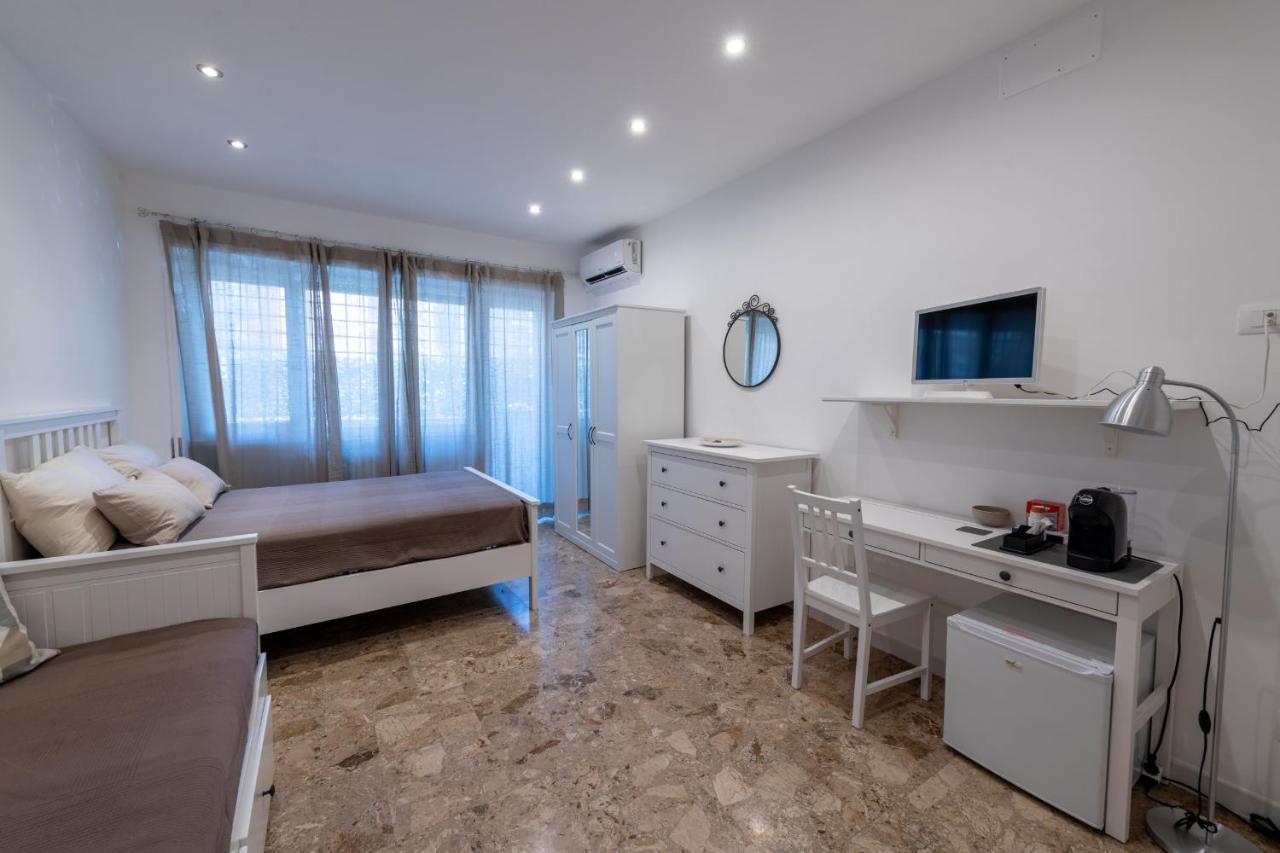 Apartmán Casa Rosa Beige E Blu Řím Exteriér fotografie